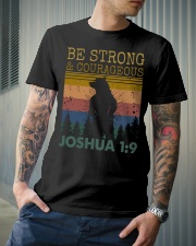 T-SHIRT - GOD - BE STRONG Classic T-Shirt lifestyle-mens-crewneck-front-6