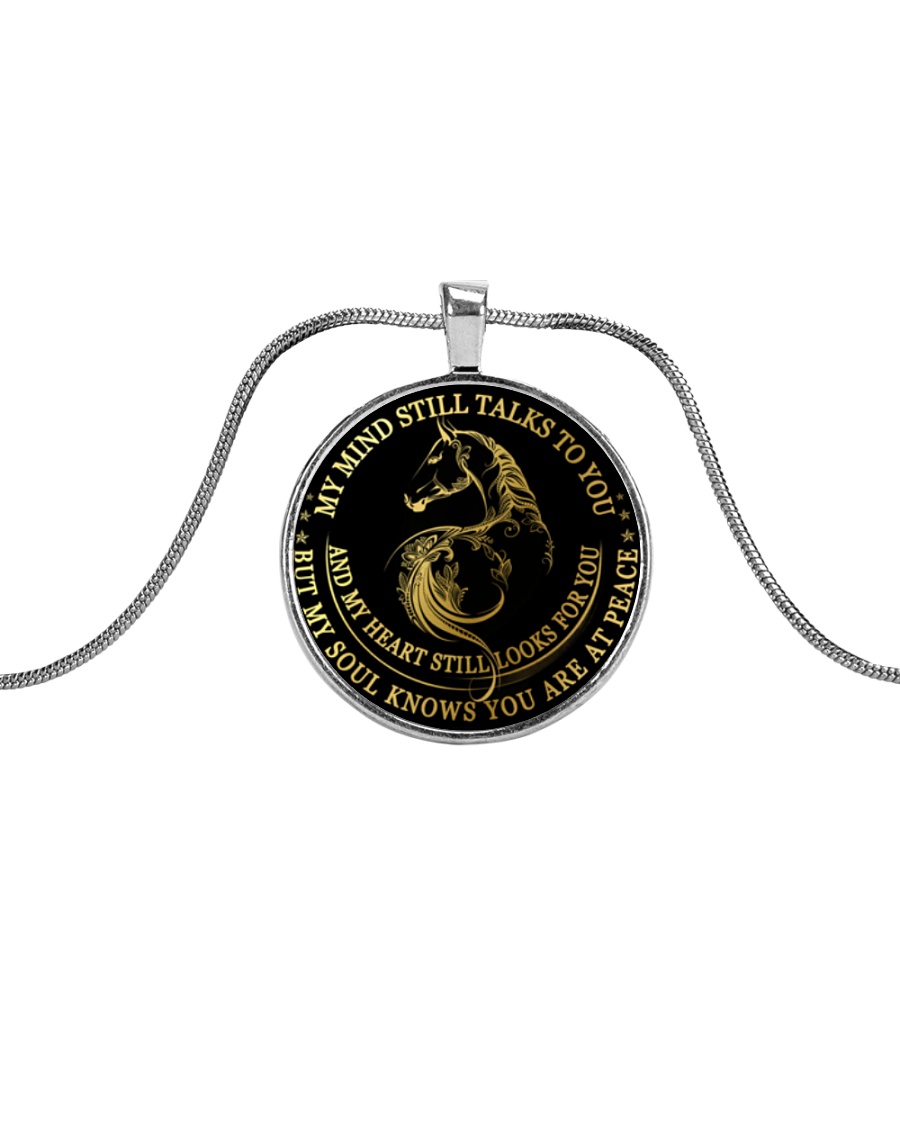 My Mind Still Talks To You Metallic Circle Necklace