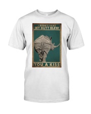 Animal You A Kiss Classic T-Shirt tile