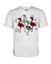 Christmas tartan flamingo V-Neck T-Shirt tile