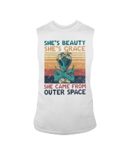 Aliens She's Beauty She's Grace Sleeveless Tee tile