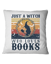 Just a witch who loves books Square Pillowcase tile