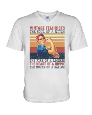 Vintage feminists The soul of a witch V-Neck T-Shirt tile