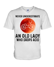 Never underestimate old lady drop acid V-Neck T-Shirt tile