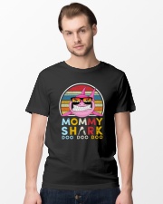 Vintage Mommy shark doo Classic T-Shirt lifestyle-mens-crewneck-front-15