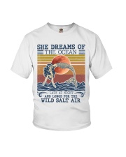 She Dreams Of The Ocean Youth T-Shirt tile