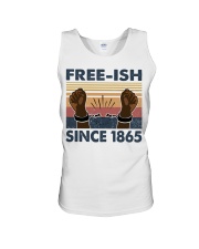 My relationship with whiskey is on the rocks Unisex Tank tile