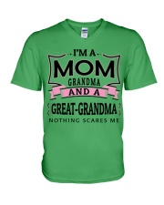 I'M A GREAT-GRANDMA V-Neck T-Shirt tile