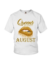 QUEENS ARE BORN IN August Youth T-Shirt thumbnail