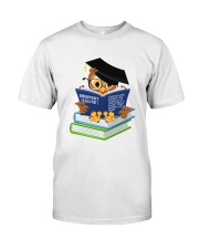 Bibliovert a person who prefers the company Classic T-Shirt thumbnail