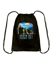 EARTH DAY EVERY DAY Drawstring Bag tile