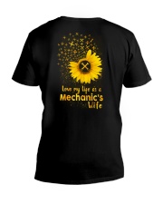 Love my life as a Mechanic's wife V-Neck T-Shirt thumbnail