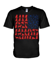 labrador flag V-Neck T-Shirt tile