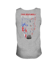 Vet old wolf Unisex Tank tile