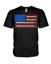Dachshund flag 2 V-Neck T-Shirt tile