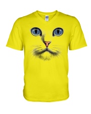 Cat love V-Neck T-Shirt tile