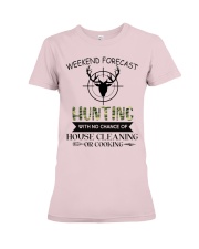 Weekend forecast hunting Premium Fit Ladies Tee tile