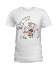 She works willingly with her hands Ladies T-Shirt front