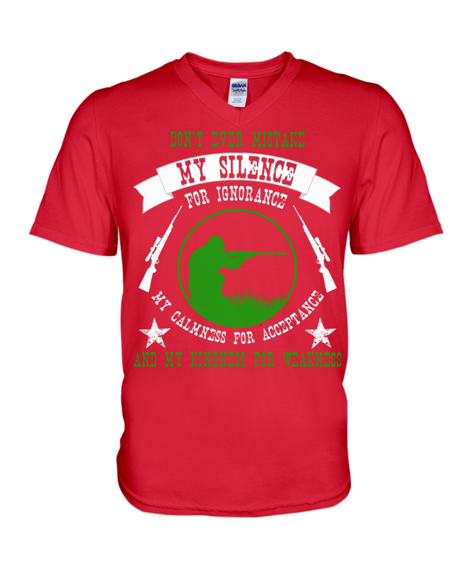 i am sniper gamer V-Neck T-Shirt