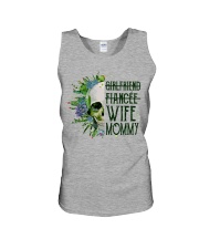 WIFE MOMMY Unisex Tank tile
