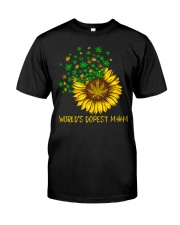 WORLD'S DOPEST MOM Classic T-Shirt front