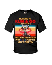 Working at kum T-shirt Youth T-Shirt thumbnail