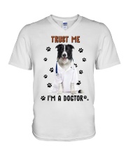 Border Collie Dogtor V-Neck T-Shirt tile