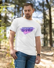 Beste Leben 80s Shirt Hoodies Sweatshirts Classic T-Shirt apparel-classic-tshirt-lifestyle-front-49