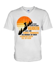 hiking de V-Neck T-Shirt thumbnail