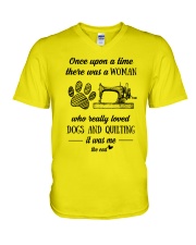 Love Quilting And Dogs V-Neck T-Shirt thumbnail