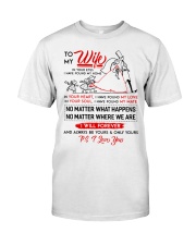 Family Wife In Your Eyes I Have Found My Home Classic T-Shirt thumbnail