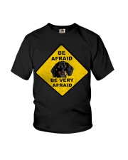 dachshund be afraid be very afraid Youth T-Shirt thumbnail