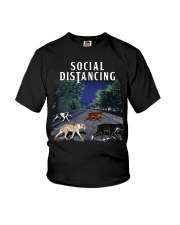 Social Distancing Pitbull Social Distancing Youth T-Shirt thumbnail