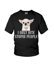 I only Bite Stupid People chihuahua Youth T-Shirt thumbnail