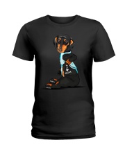Dachshund Love Mom Ladies T-Shirt thumbnail
