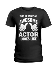 This Is What An Awesome Actor Looks Like Shirt Funny Sayings T-Shirt Gifts For Adults Ladies T-Shirt tile