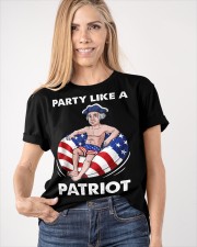 George Washington Party Like A Patriot T-Shirt Funny Independence Day Shirts Gift Classic T-Shirt apparel-classic-tshirt-lifestyle-front-100