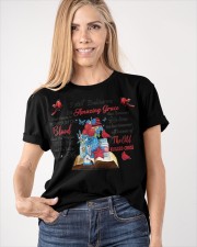 Cardinal I Still Believe In Amazing Grace T-Shirt Cardinal Gifts For Lost Loved Ones Classic T-Shirt apparel-classic-tshirt-lifestyle-front-100