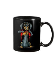 i love mom chest tattoo dachshund Mug thumbnail