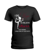 i do yoga Ladies T-Shirt front
