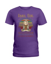Abril girl yoga bruja Ladies T-Shirt tile