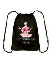 i just freaking love yoga Drawstring Bag tile