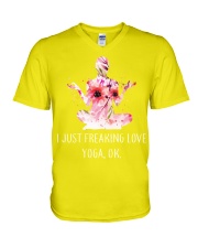 i just freaking love yoga V-Neck T-Shirt tile