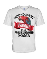 Mama parrot V-Neck T-Shirt tile