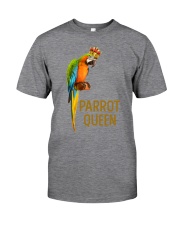 Parrot queen Classic T-Shirt tile