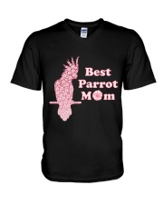 Best parrot mom V-Neck T-Shirt tile