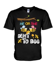He or She Aunt to bee V-Neck T-Shirt tile
