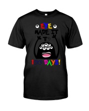 Eye Made It To 100 Days Classic T-Shirt tile
