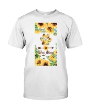 Dog mom Mother's day Classic T-Shirt tile