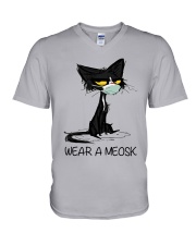 Wear a meosk V-Neck T-Shirt tile